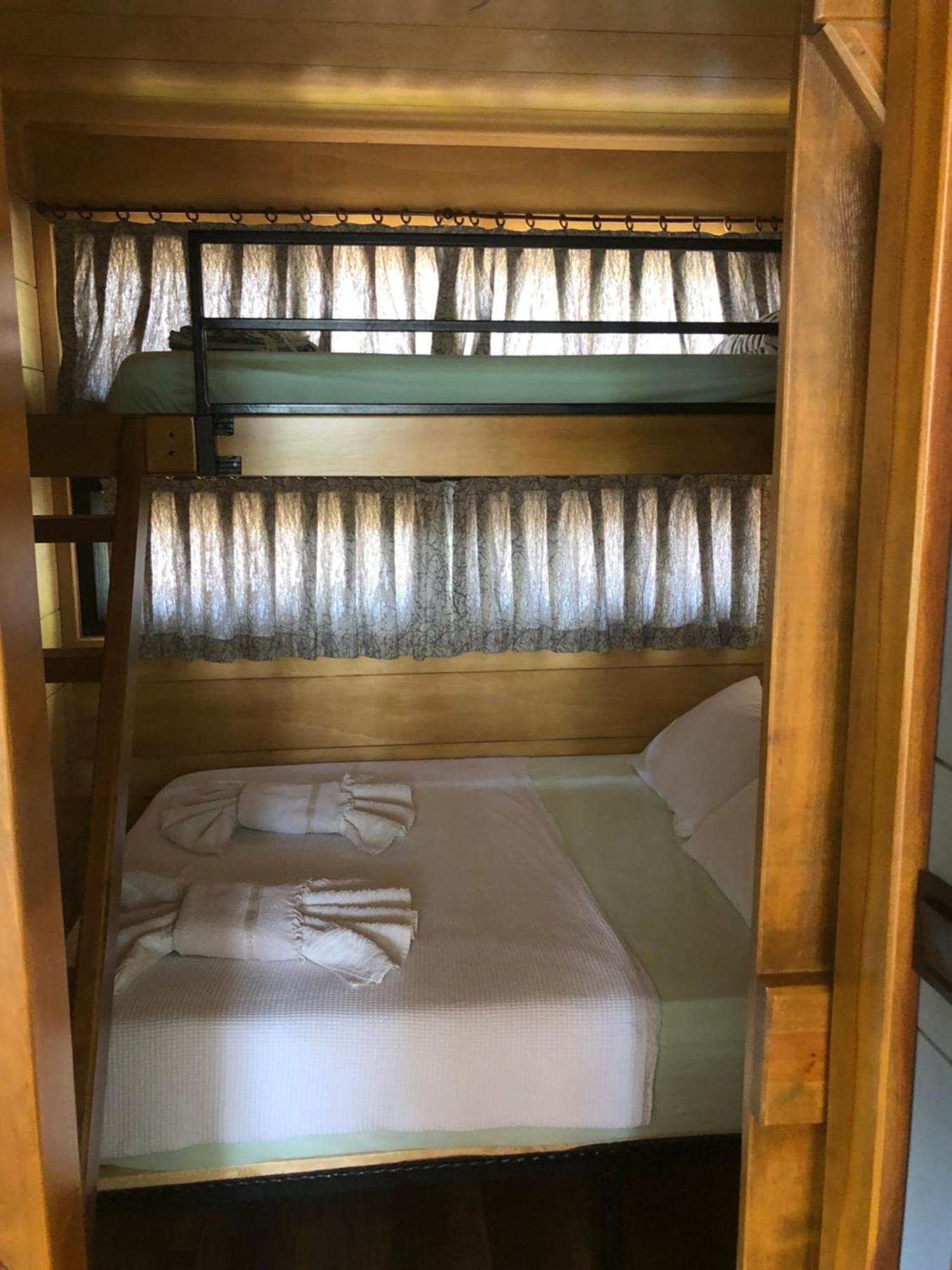 Tiny House Kayakoey Kumquat Hotel Bagian luar foto